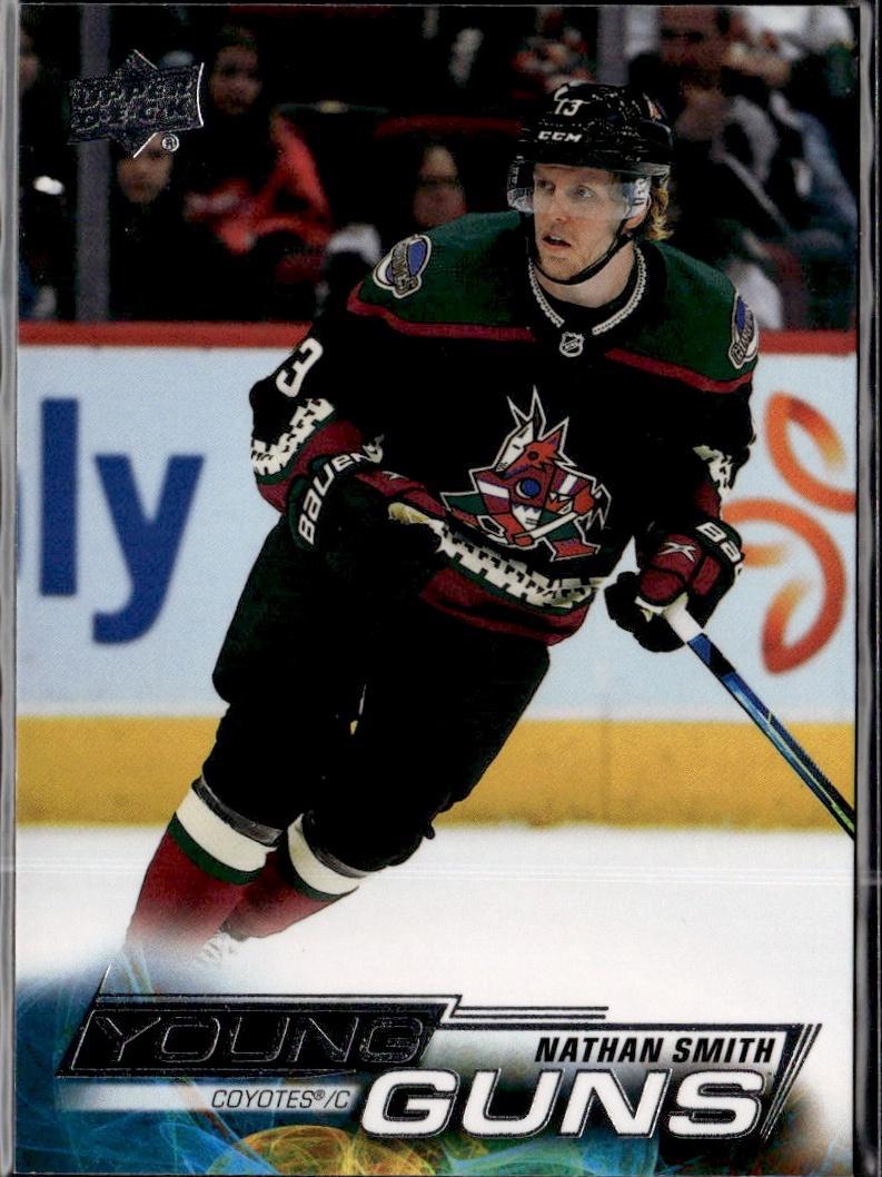 2022-23 Upper Deck Series 1 Hockey Base Young Guns #206 Arizona Coyotes (Nathan Smith)
