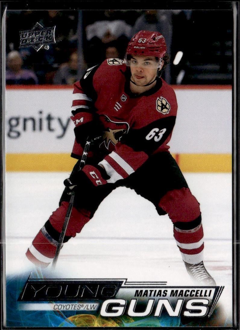 2022-23 Upper Deck Series 1 Hockey Base Young Guns #216 Arizona Coyotes (Matias Maccelli)