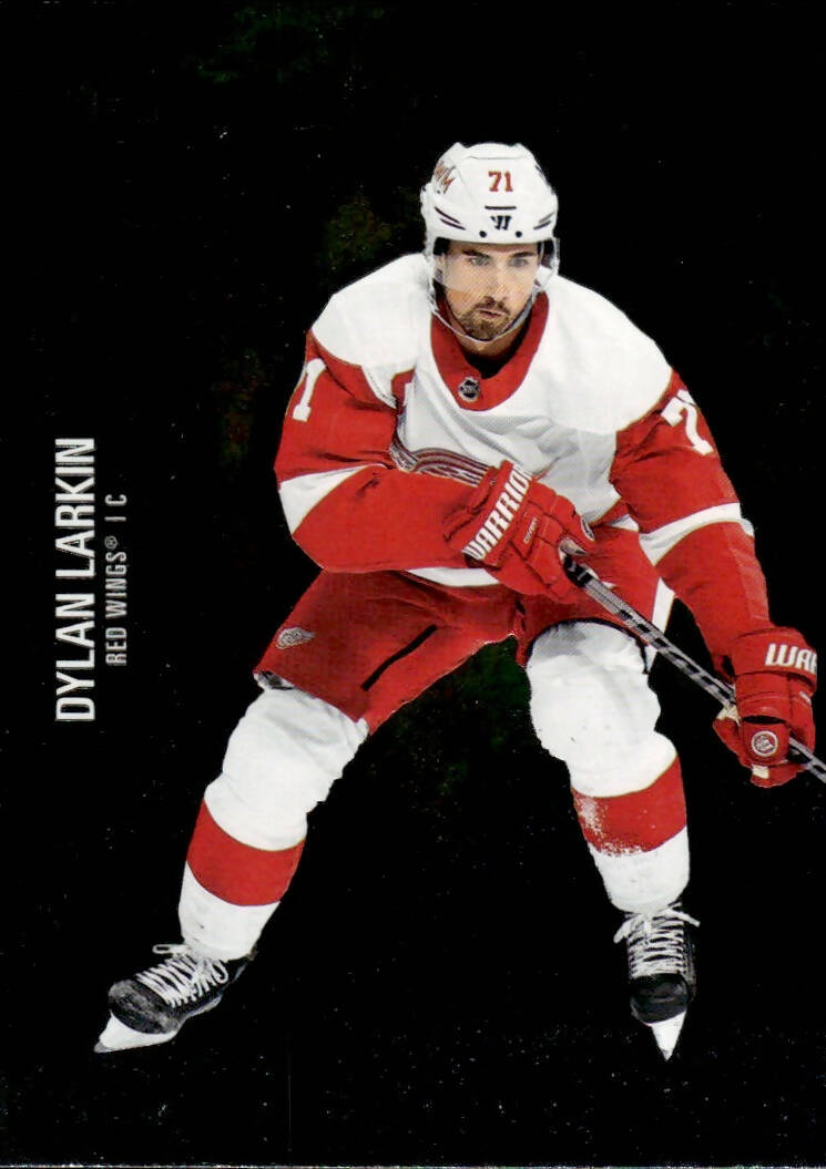 2021-22 Upper Deck Skybox Metal Universe Hockey Base #95 Dylan Larkin - Detroit Red Wings