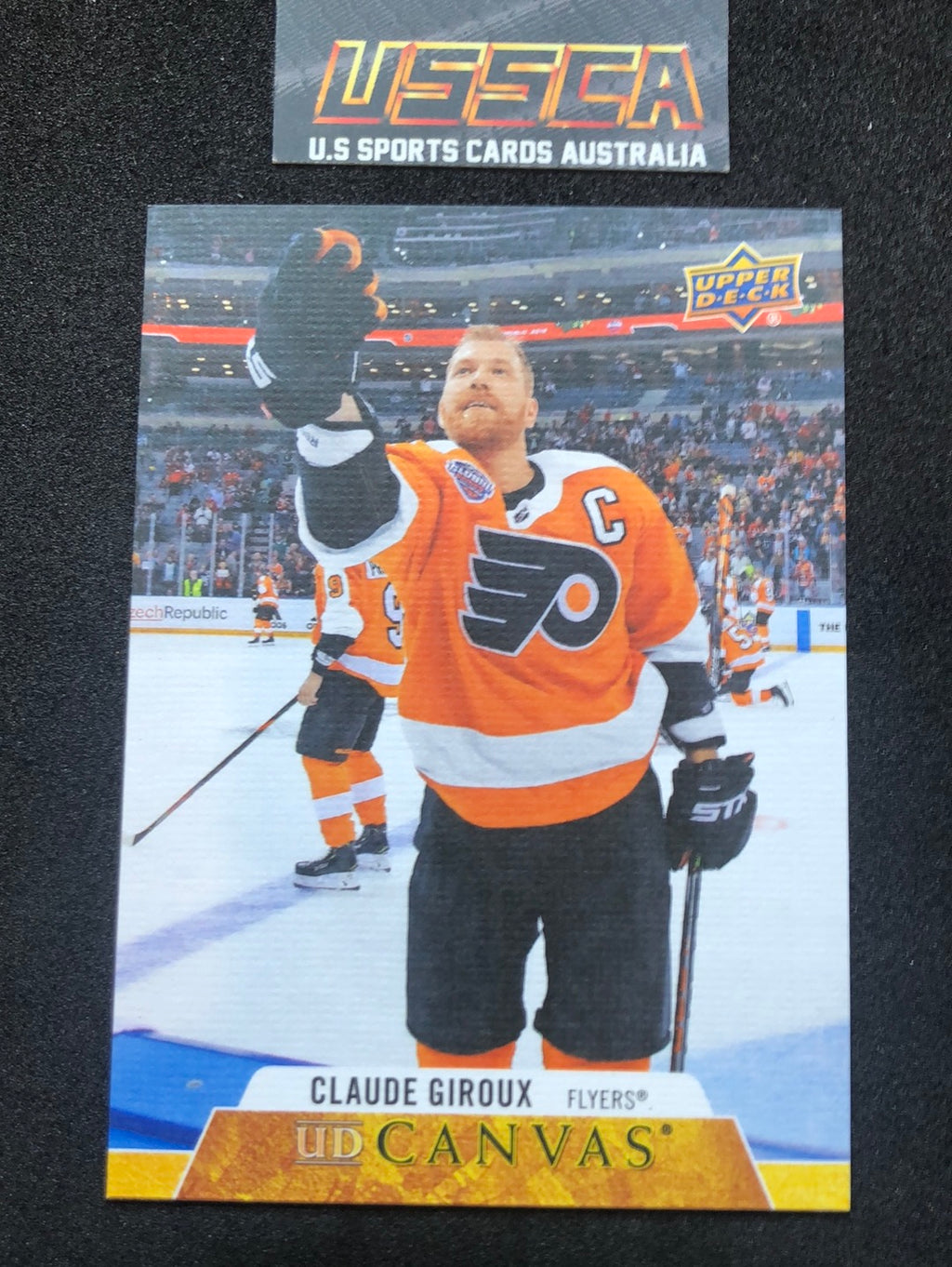 2020-21 Upper Deck Series 1 - UD Canvas #C60 Claude Giroux - Philadelphia Flyers