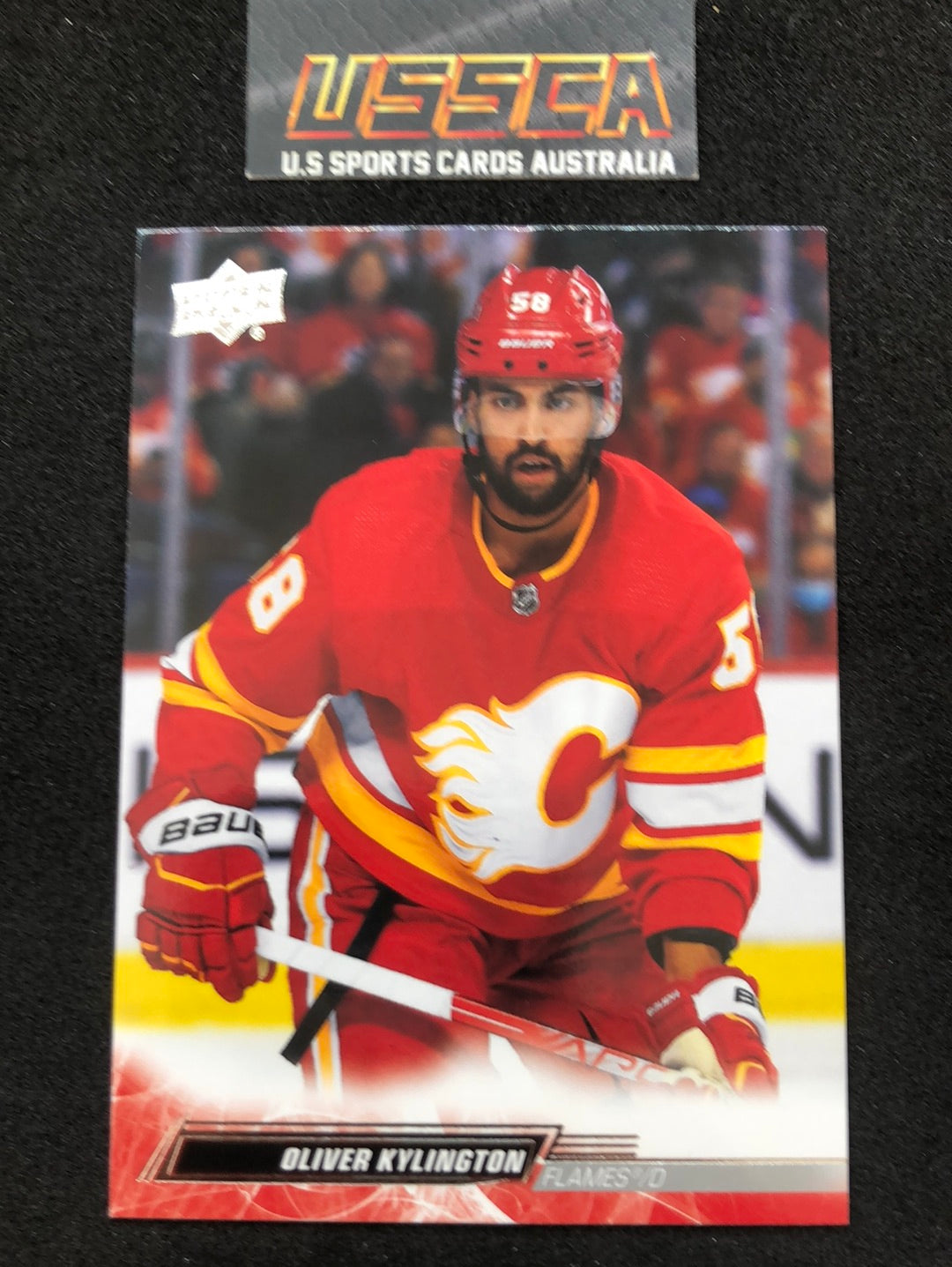 2022-23 Upper Deck Series 1 Hockey #27 Oliver Kylington - Calgary Flames