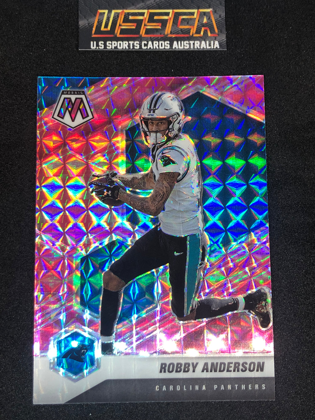 2021 Panini Mosaic Football Camo Pink Prizm  #37 Robby Anderson - Carolina Panthers