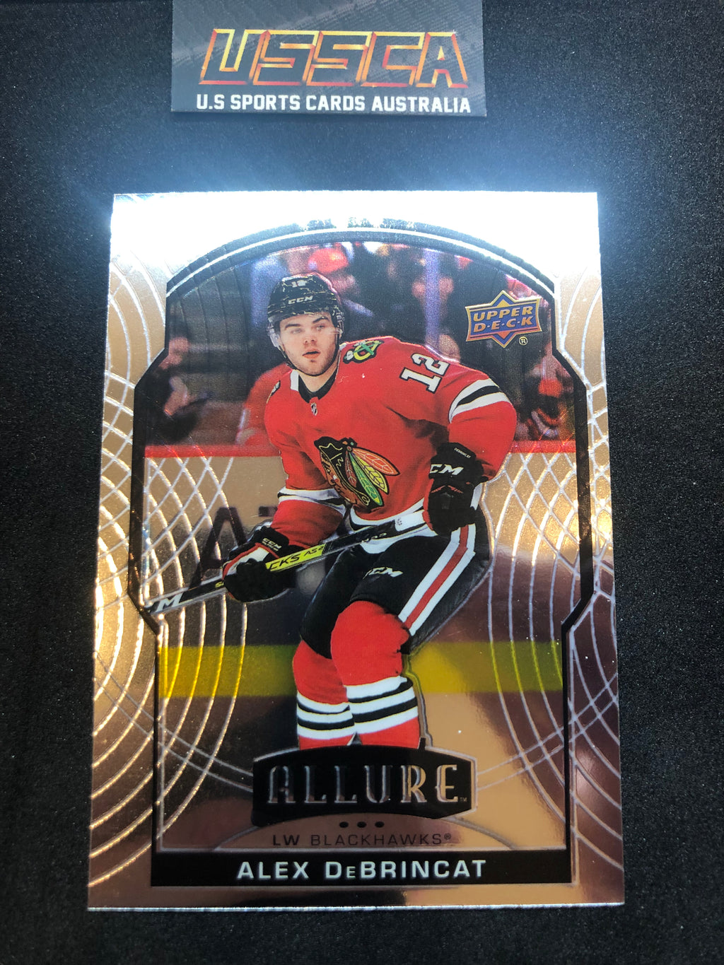 2020-21 Upper Deck Allure - Base #09 Alex DeBrincat - Chicago Blackhawks